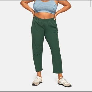 RARE Outdoor Voices Hunter Green RecTrek Pants